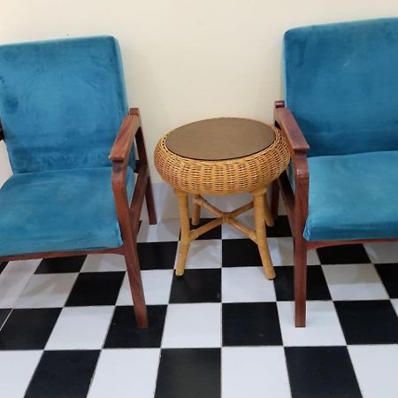 Room 7 - Studio In A Villa 5Mn Walk From The Royal Palace With Swimming Pool Phnom Penh Esterno foto