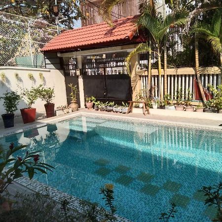 Room 7 - Studio In A Villa 5Mn Walk From The Royal Palace With Swimming Pool Phnom Penh Esterno foto